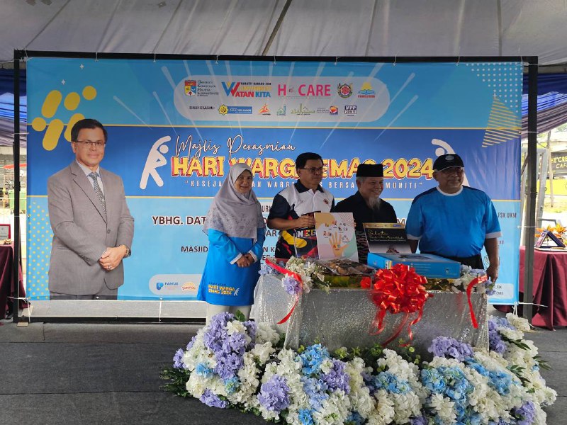 In conjunction with Senior Citizens Day (HWE) celebrated on 1 Oktober every year