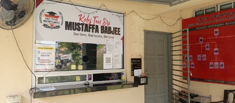 [LAST ROOM EXCHANGE DAY FOR STUDENTS RENTING DURING SEMESTER BREAK 2]
