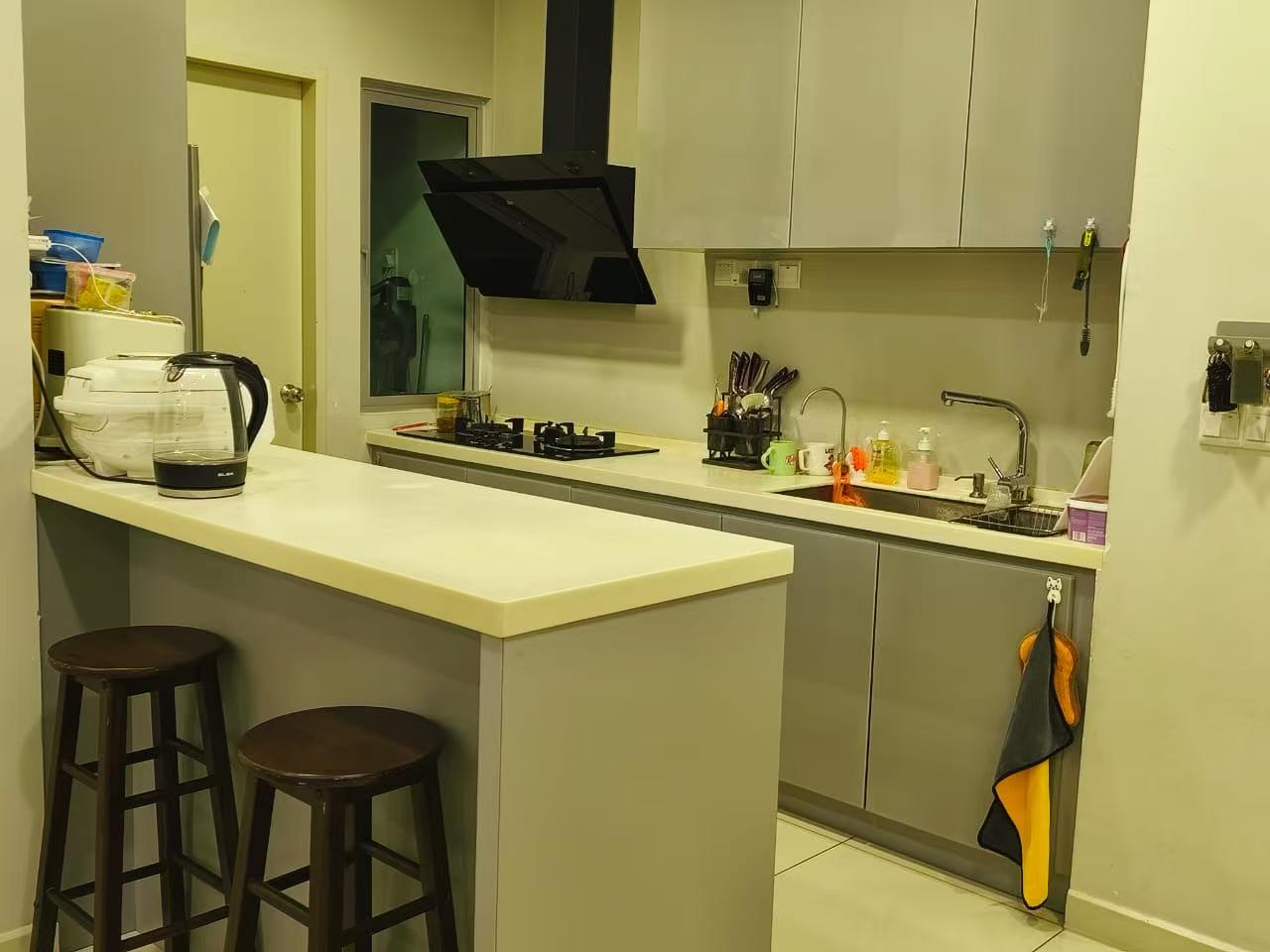 Looking for Female Roommate for Small Room at Savanna A2